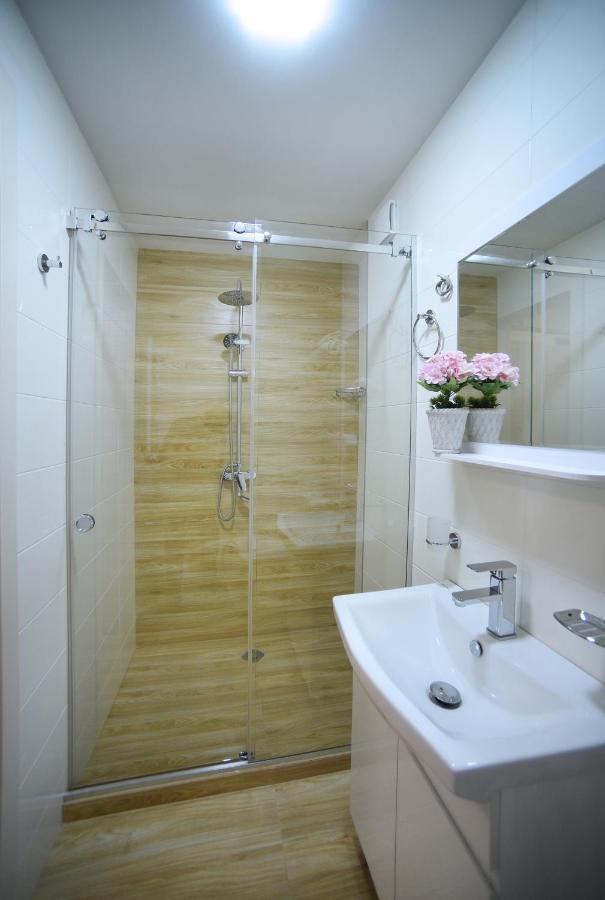 City Lux Hotel Tbilissi Extérieur photo