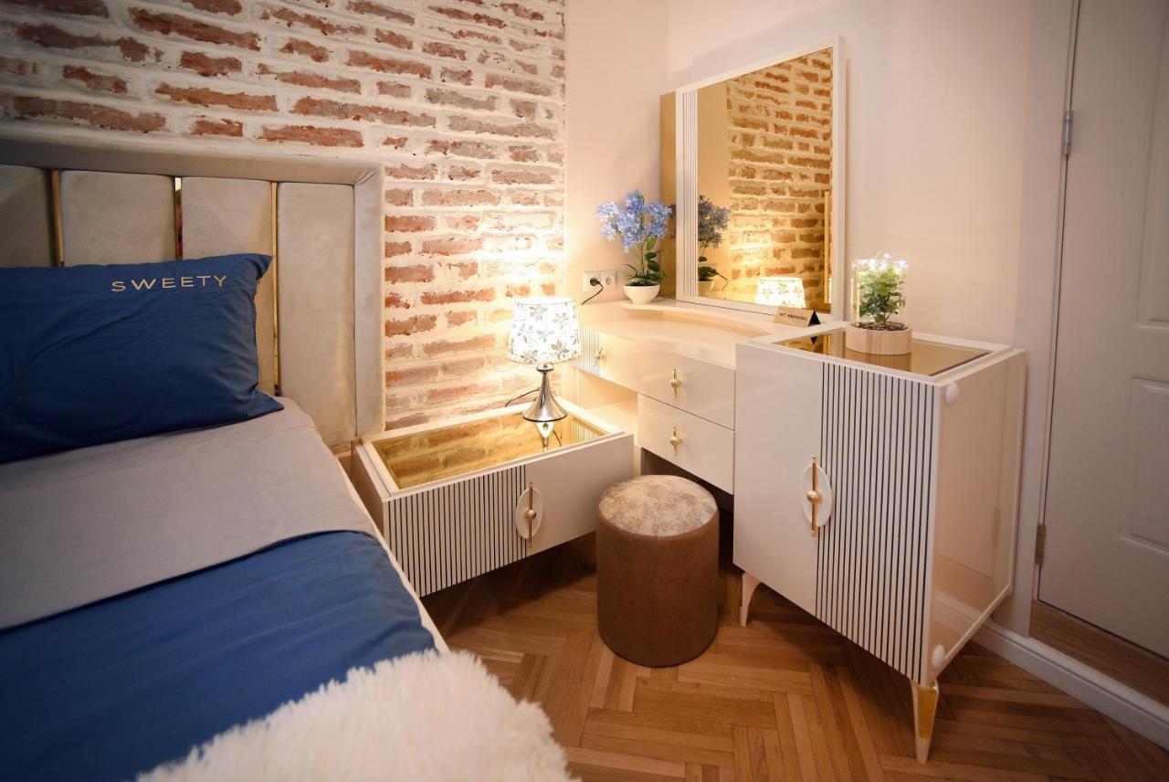 City Lux Hotel Tbilissi Extérieur photo