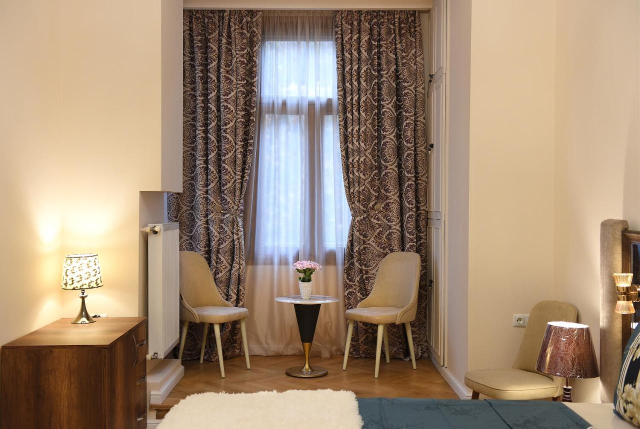 City Lux Hotel Tbilissi Extérieur photo
